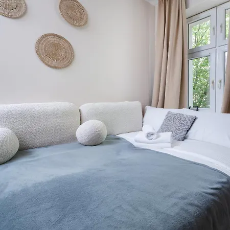 Daire Park Slowackiego Cozy By Bookinghost *